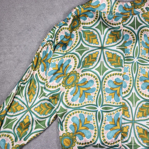 Haute Hippie Mosaic Relaxed Fit Coastal Button-up Blouse - Picture 10 of 10